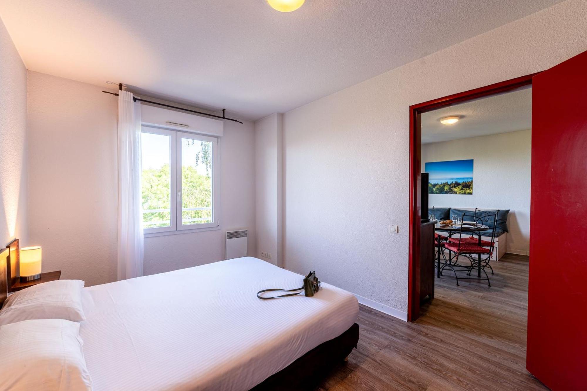 Zenitude Aparthotel Evian Les Terrasses Du Lac, Ascend Collection Exteriör bild