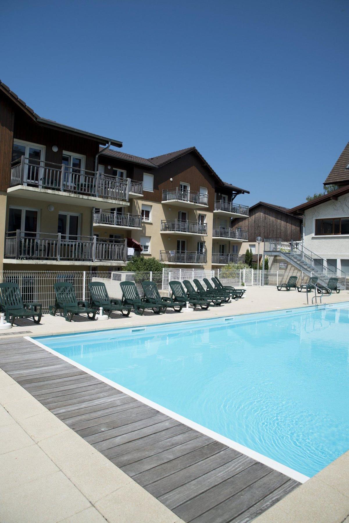 Zenitude Hotel-Residences Les Terrasses Du Lac Évian-les-Bains Exteriör bild